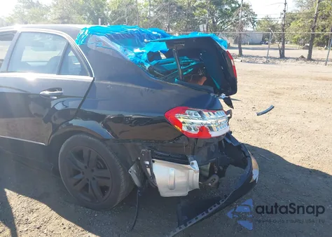 2011 Mercedes-Benz E 350 4Matic from USA, damaged, VIN WDDHF8HB8BA320207